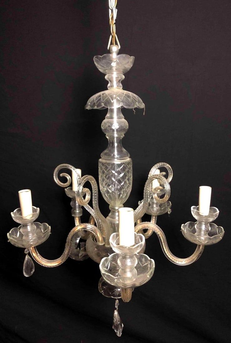 Lot 257: 1940's Large 5 Arm Crystal Chandelier With Etched Body
