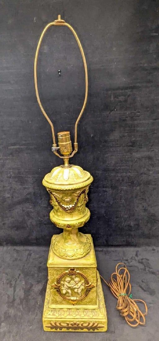 Lot 264: Decorative Angel Lamp
