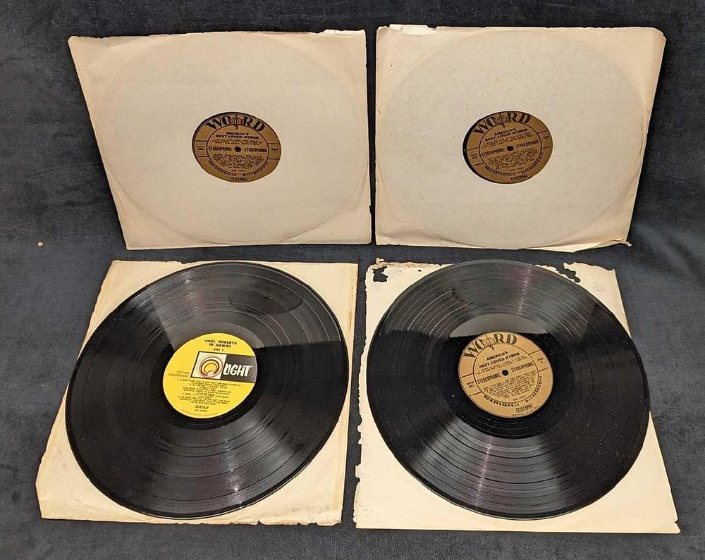 Lot 270: 4 Vintage Oral Roberts & Best Loved Hymn LPs