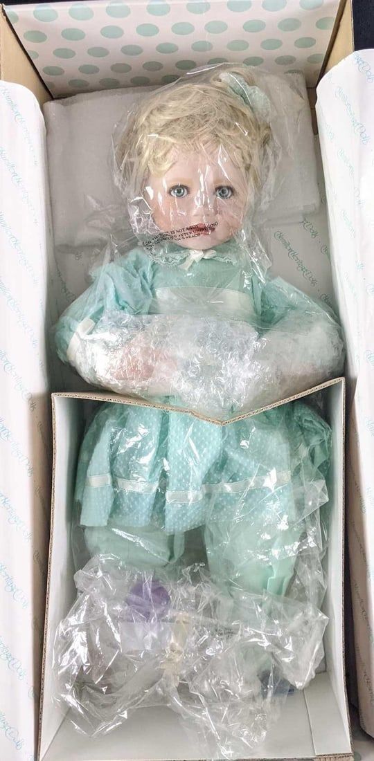 Lot 274: Porcelain Doll by Hamilton Heritage Collection