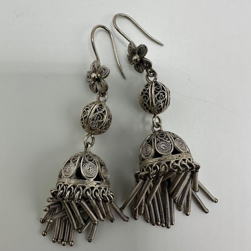 Lot 325: 800 Silver Filigree Tassel Chandelier Earrings Traditional Cannetille Style Design