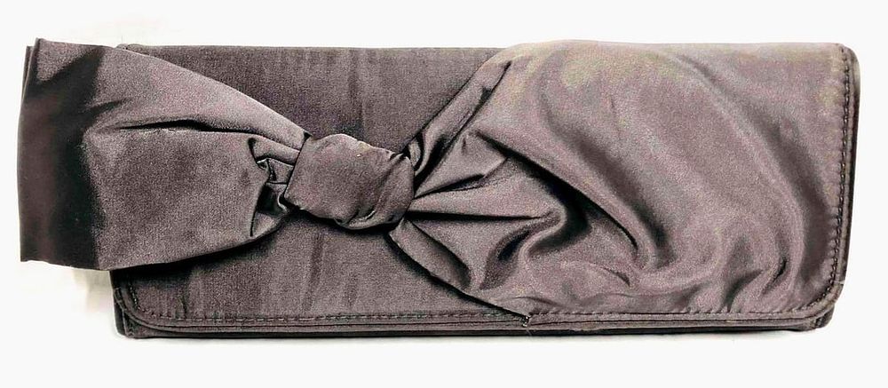 Lot 336: Steve Madden Bow Purse