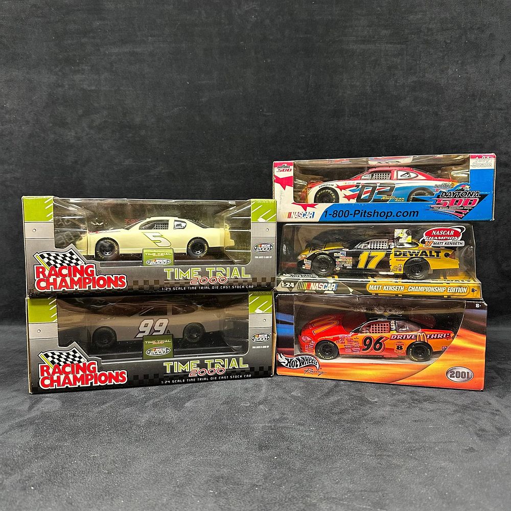 Lot 387: NASCAR Racing Champions Die Cast Stock Car Set of Five 5 Cars 1:24 Scale
