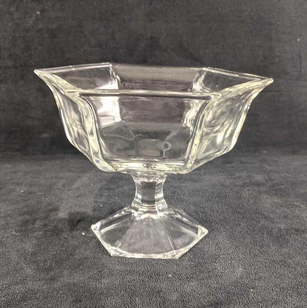 Lot 396: Glass Pedestal Bowl Clear