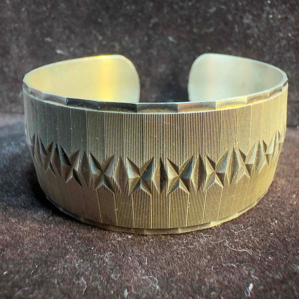 Lot 422: Gorham Sterling Satin Finish Style Carved Accent Cuff Bracelet