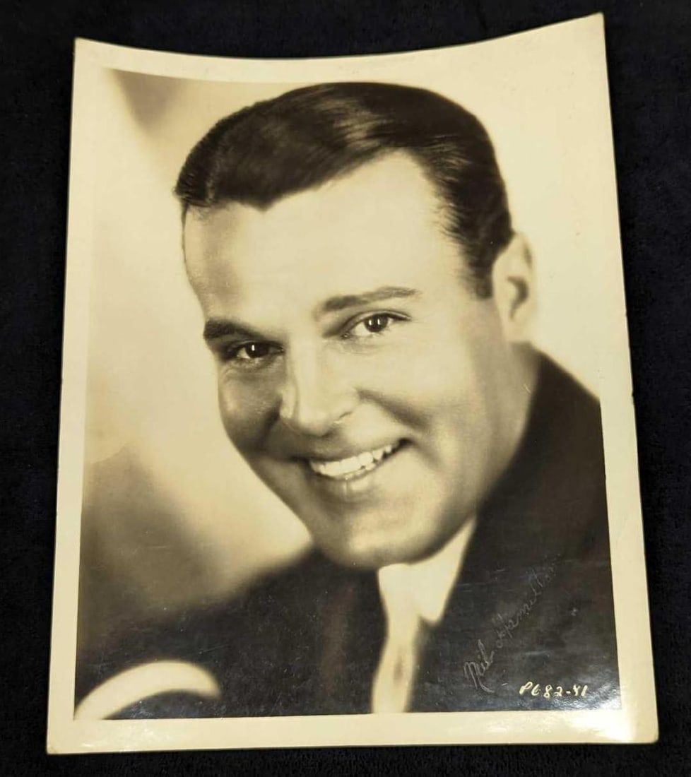 Lot 446: Neil Hamilton Autographed Publicity Photo Batman Actor
