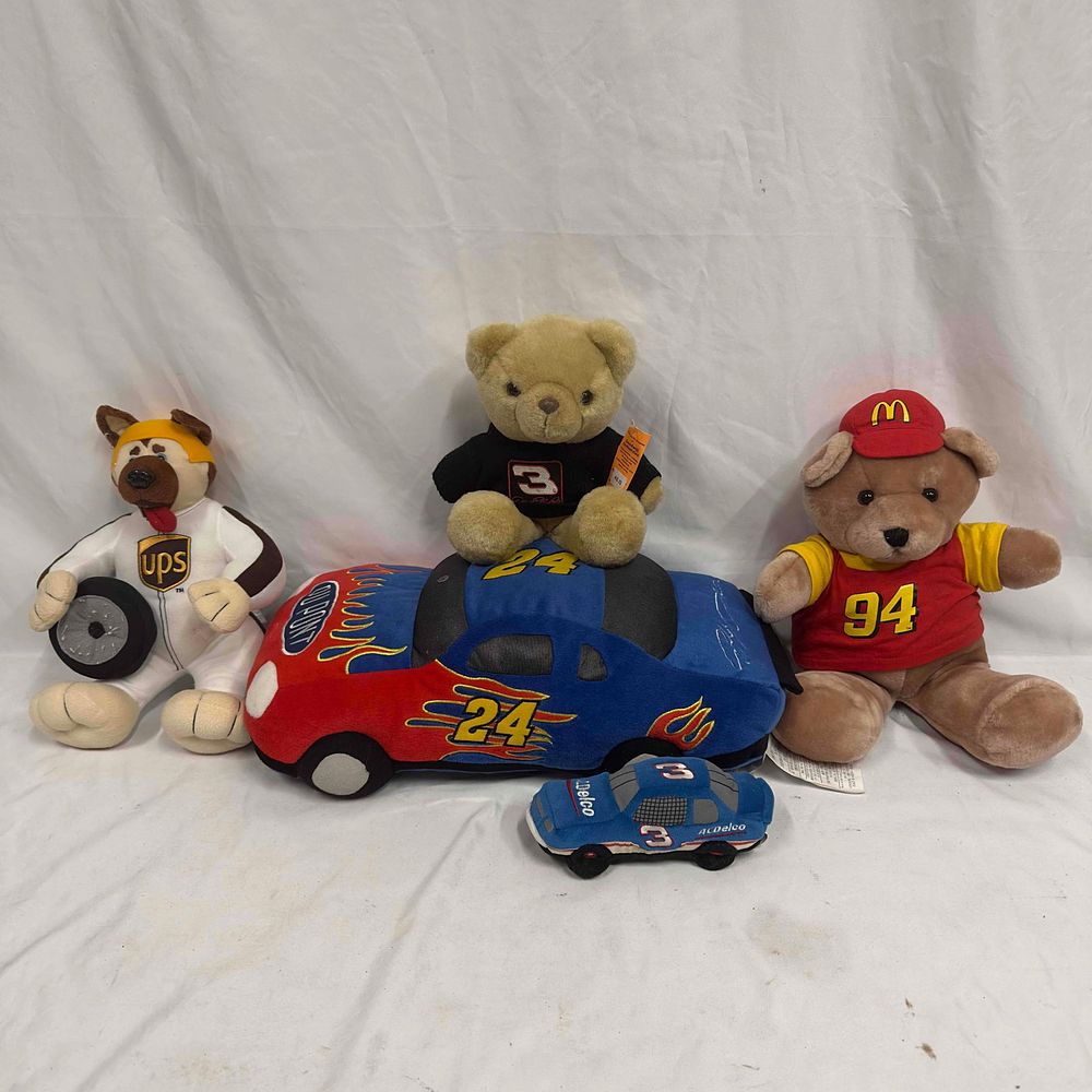 Lot 228: NASCAR Plush Collectible Collection Jeff Gordon Car Teddy Bear Bean Bag Plushie Souvenirs