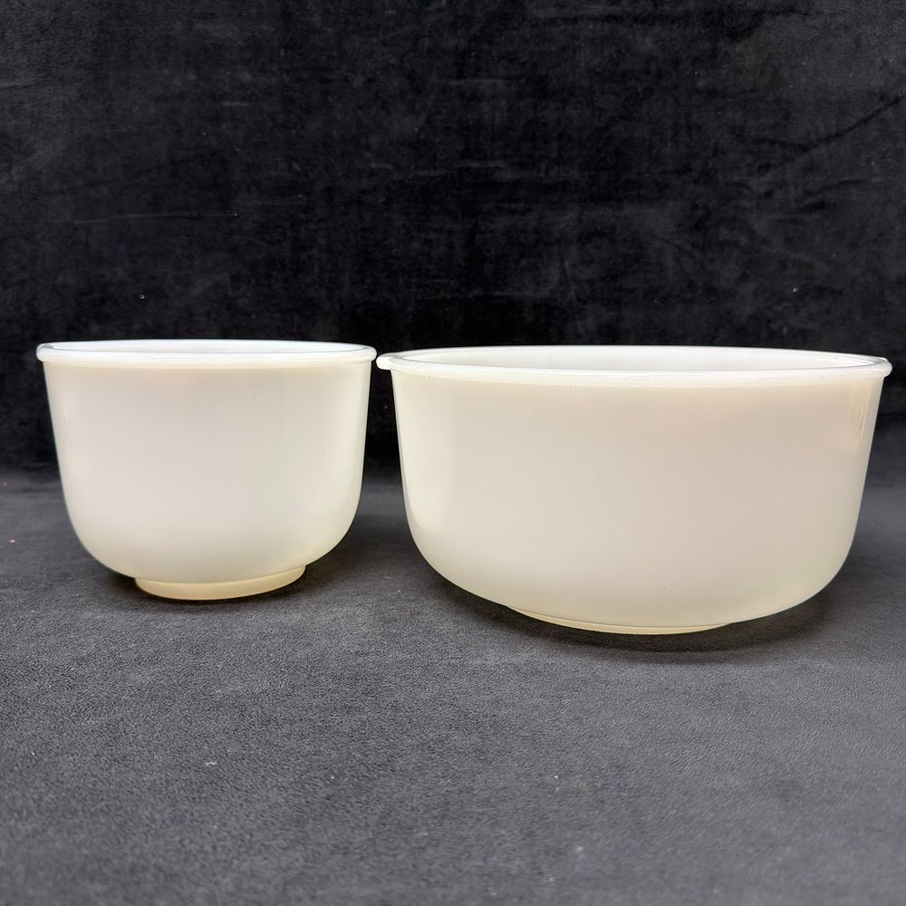 Lot 240: Two Vintage Glasbake White Milk Glass Mixing Bowls Mixmaster Bowl Set