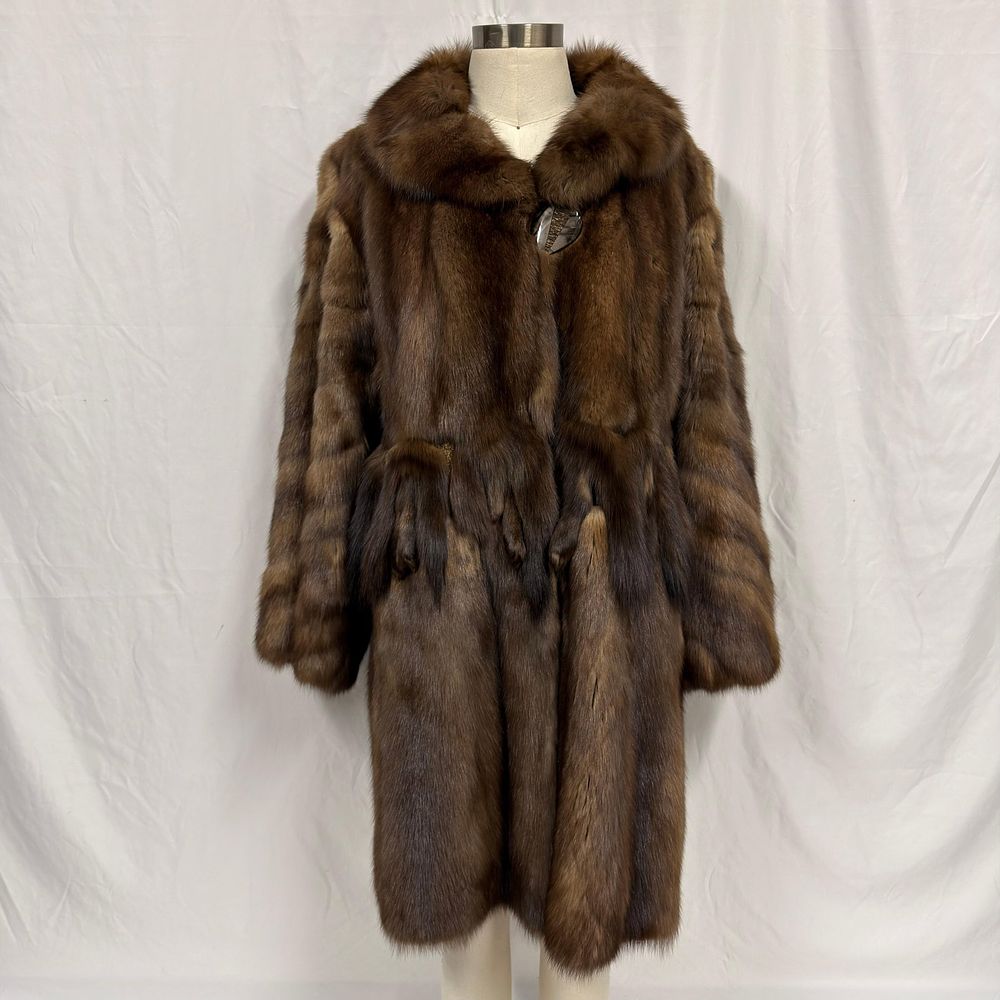 Lot 301: Sable Fur Coat Brown Patterned Textured Tail Panel FurNN