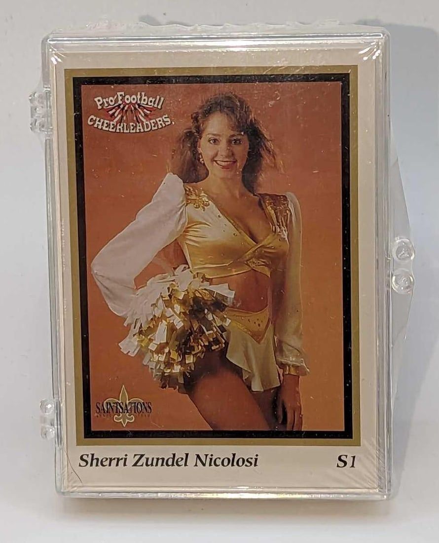 Lot 308: Sealed Sideliners Pro Football Cheerleaders Minnesota Vikings E
