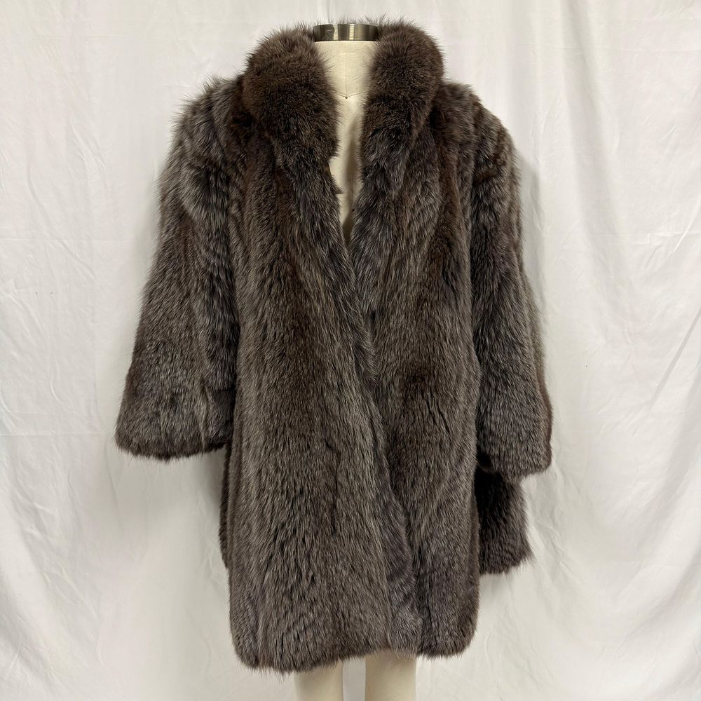 Lot 313: Dark Brown Fox Fur Coat FC3C