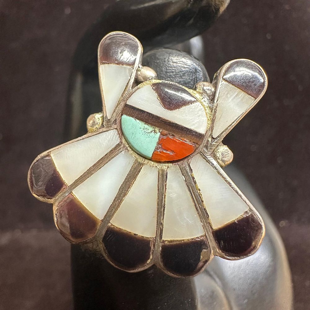 Lot 254: Zuni Style Sunface Silver Ring MOP Coral Turquoise Black Onyx Inlay