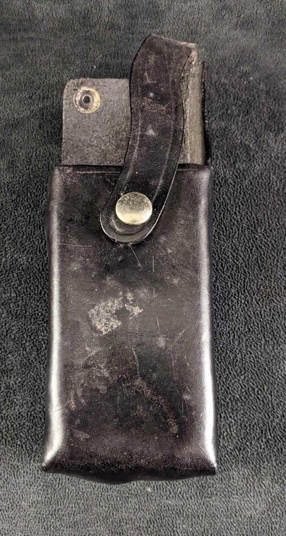 Lot 263: Leather Case Police Walkie Talkie Case Black Leather