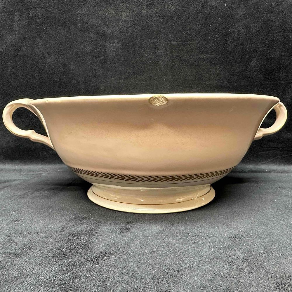 Lot 348: American Limoges Warranted 22K Gold Federal Coral Pink Bowl Candle Light Serving Dish
