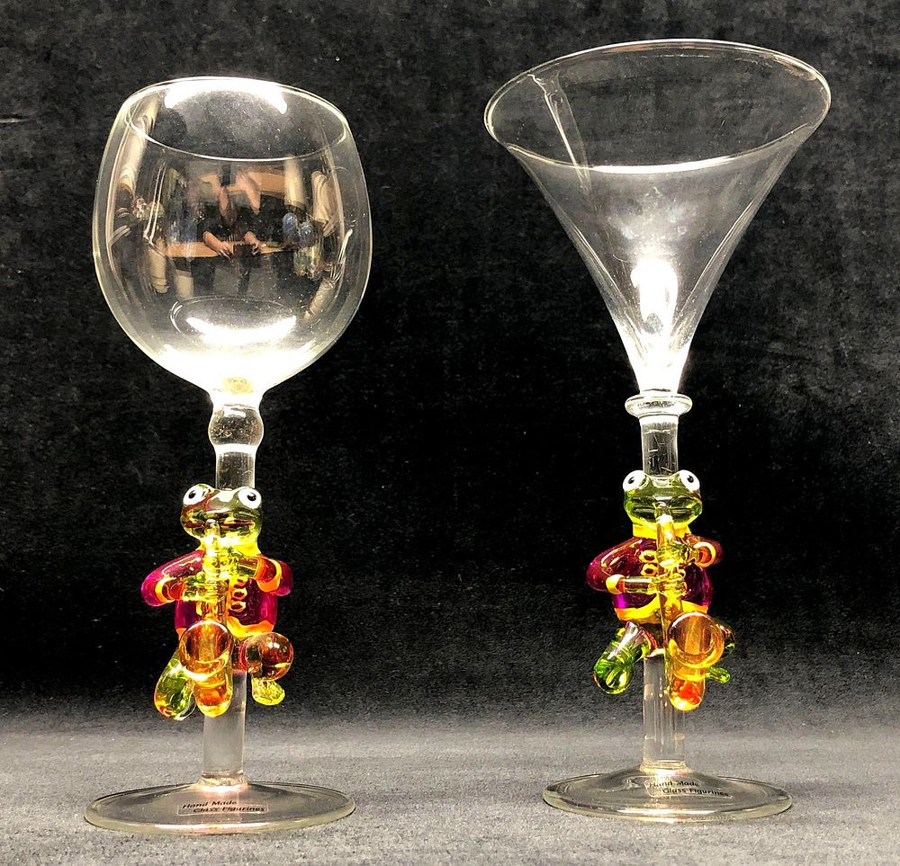 Lot 380: 2pc Yurana Design "Green Frog Jazz Musician" 3D Stem Goblet Glasses
