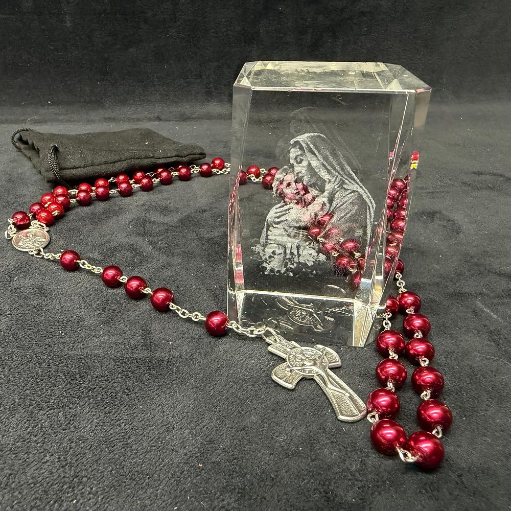 Lot 407: Religious Rosary and Madonna Glass Crystal Display