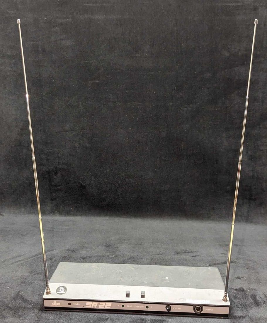 Lot 415: Samson SR22 VHF-FM True Diversity