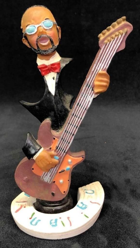Lot 425: Guitar Player Figurine Musician Statue African American Jazz Art Deco