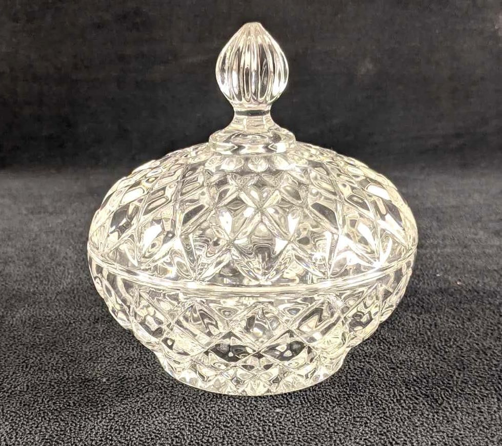 Lot 220: Vintage Glass Holder With Lid Cady Holder Small