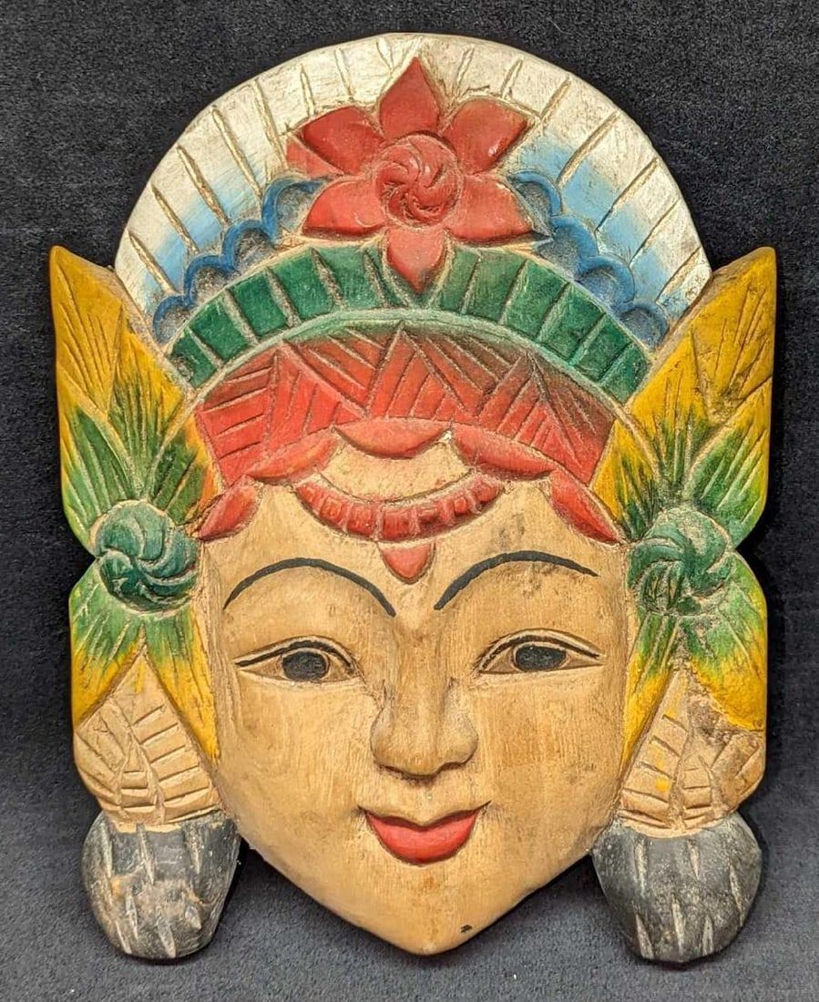 Lot 228: Vintage Hand Carved Indian Female Wall Art Mask