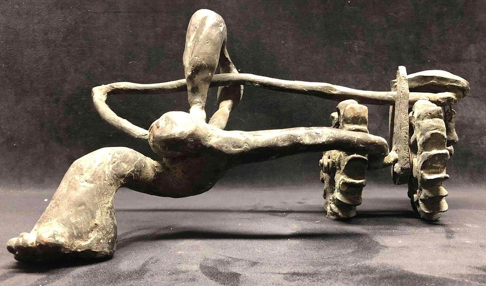 Lot 290: Bronze "Pfit Chigger" Sculpture By Diane Dull