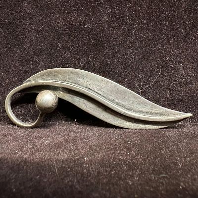 Art Nouveau Modernist Style Sterling Taxco 925 Brooch L57. This item is in good pre-owned 