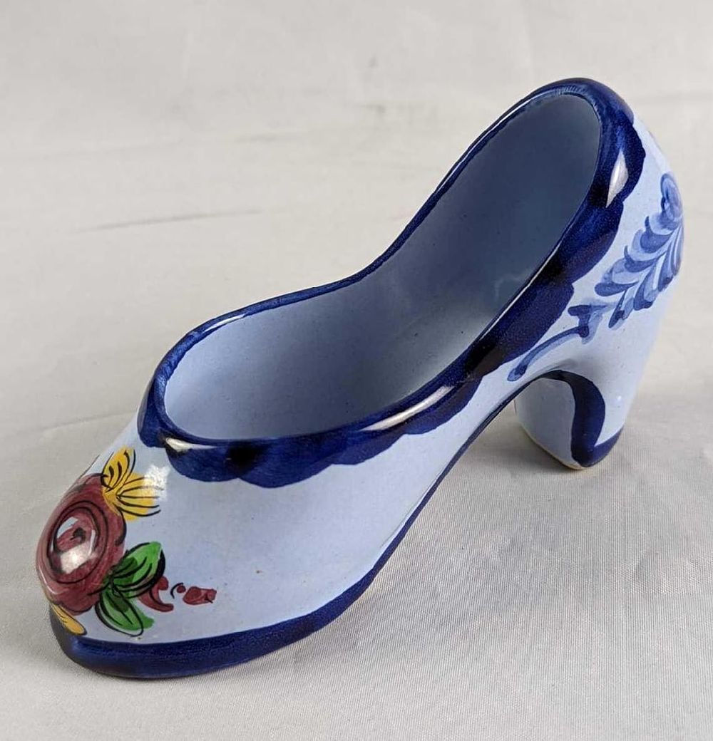 Lot 378: Vintage Hand Painted Floral Ceramic Shoe Figurine