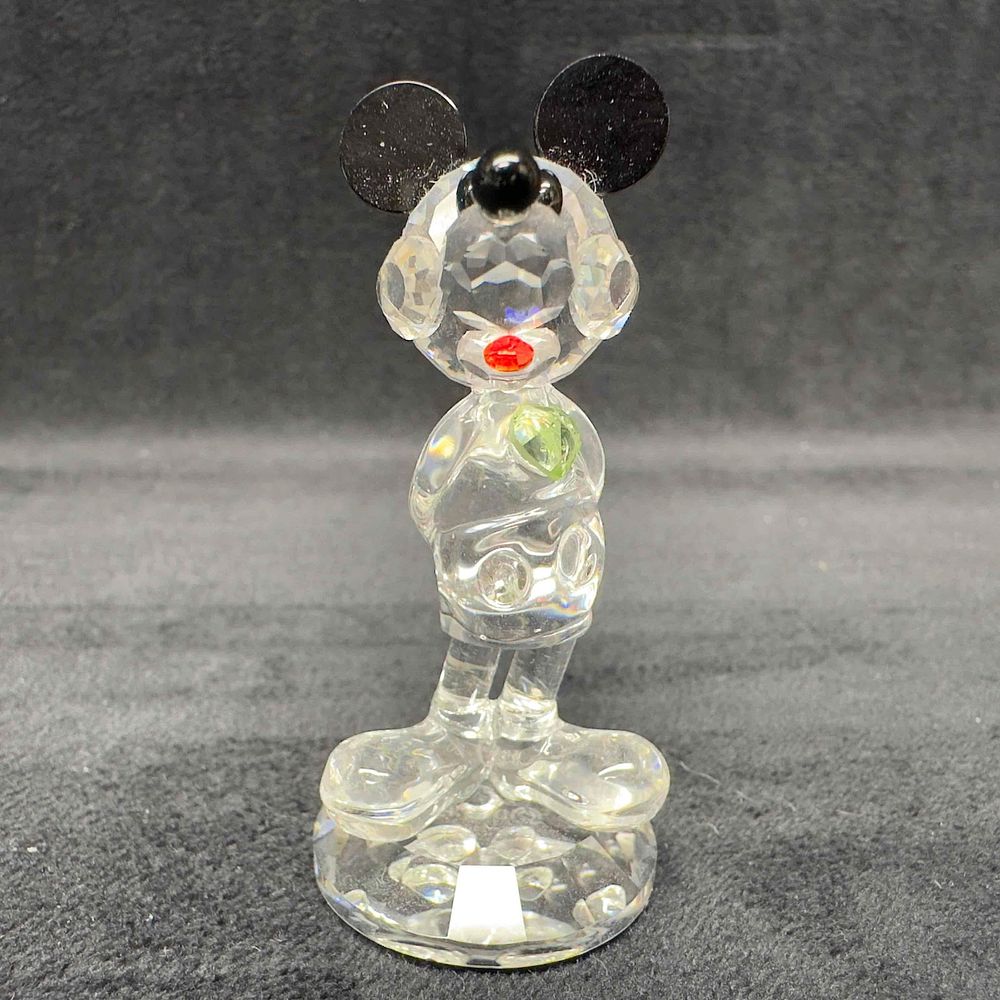 Lot 423: Arribas Disney Birthstone Mickey August Glass Crystal Figure DMS001-Aug Figurine