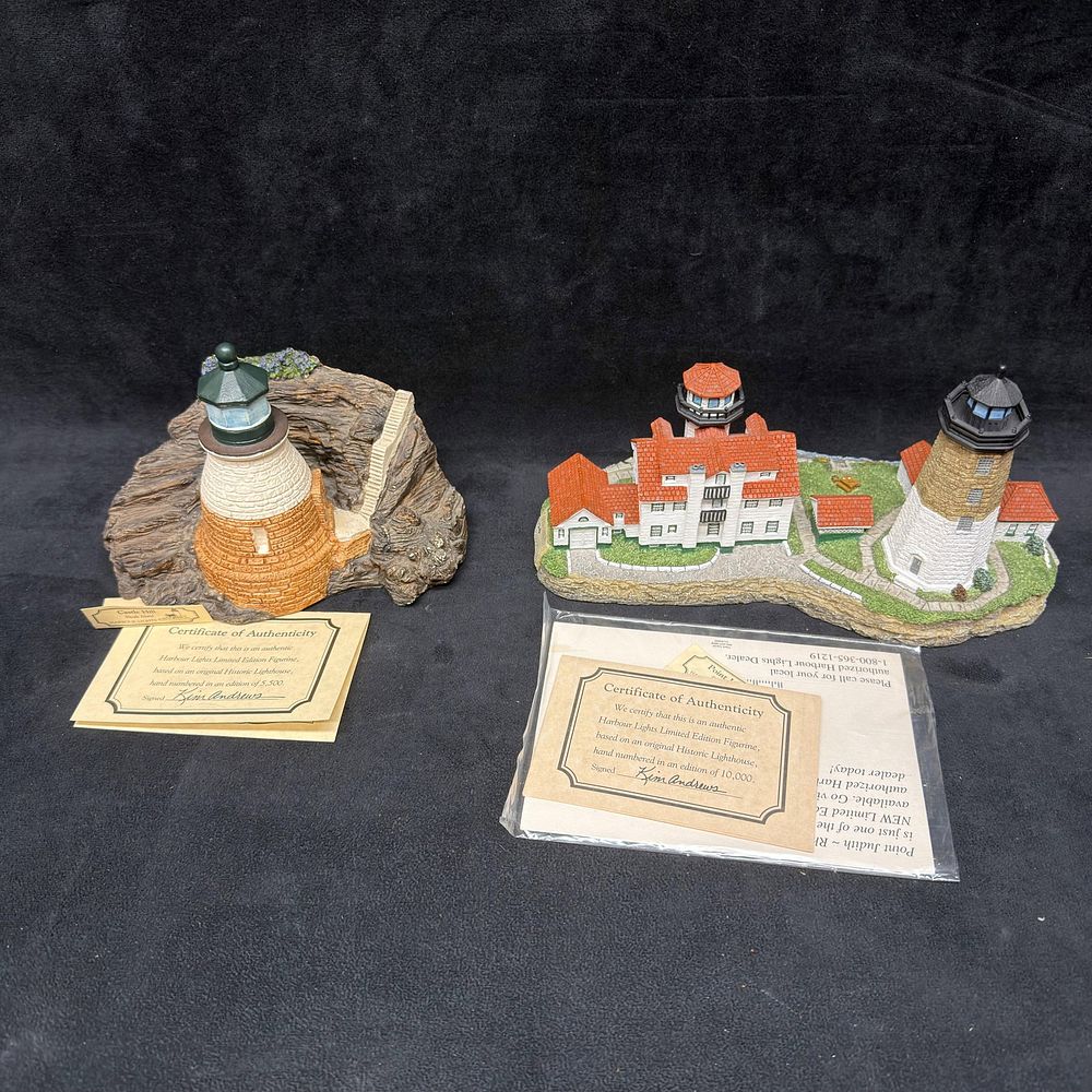 Lot 364: Point Judith and Castle Hill 2 Harbour Lights Rhode Island Lighthouse Figurines