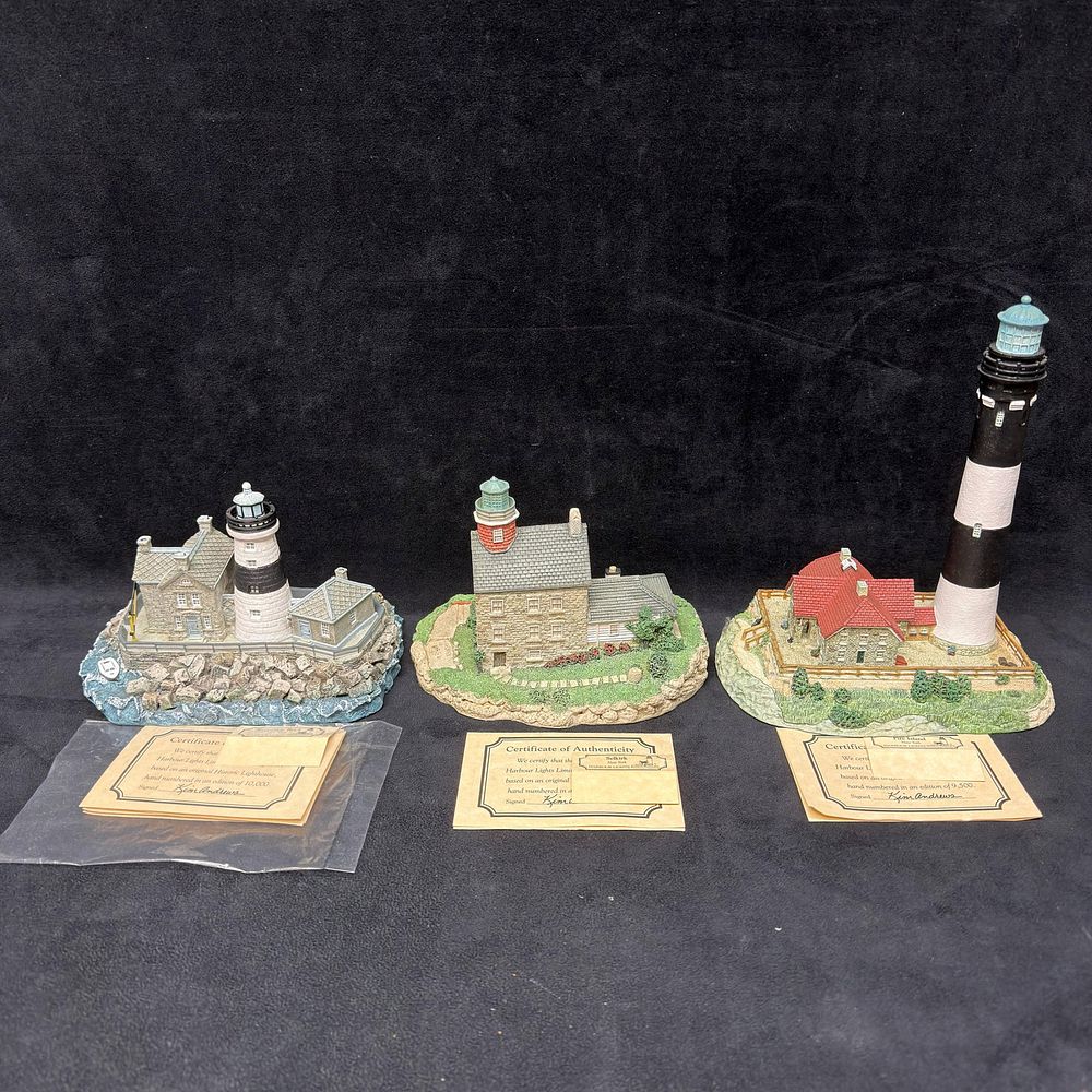 Lot 410: 3 Harbour Lights New York Lighthouse Landmark Figurines Fire Island