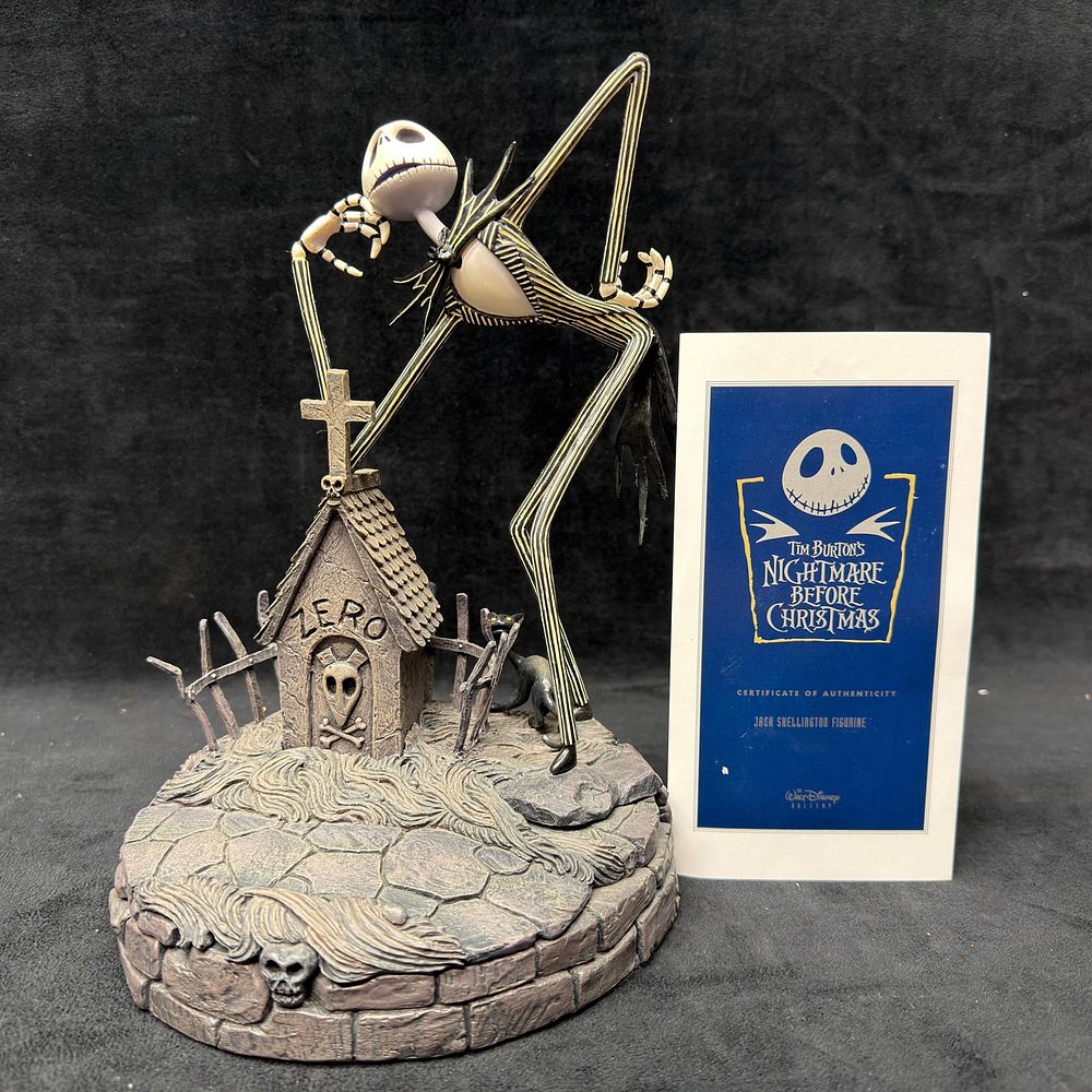Lot 462: Disney Nightmare Before Christmas Jack Skellington Figurine Walt Disney Gallery Markrita