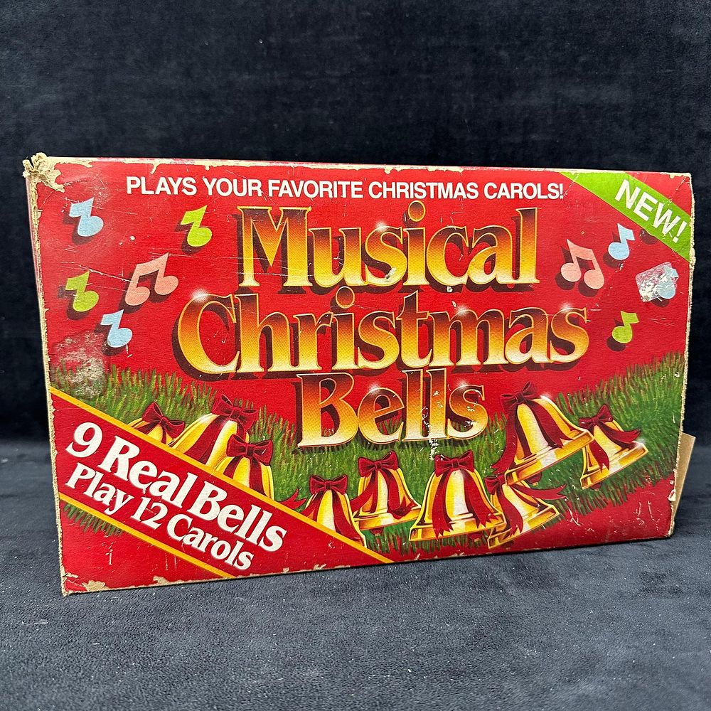 Lot 475: 1990s Musical Christmas Bells Christmas Decor