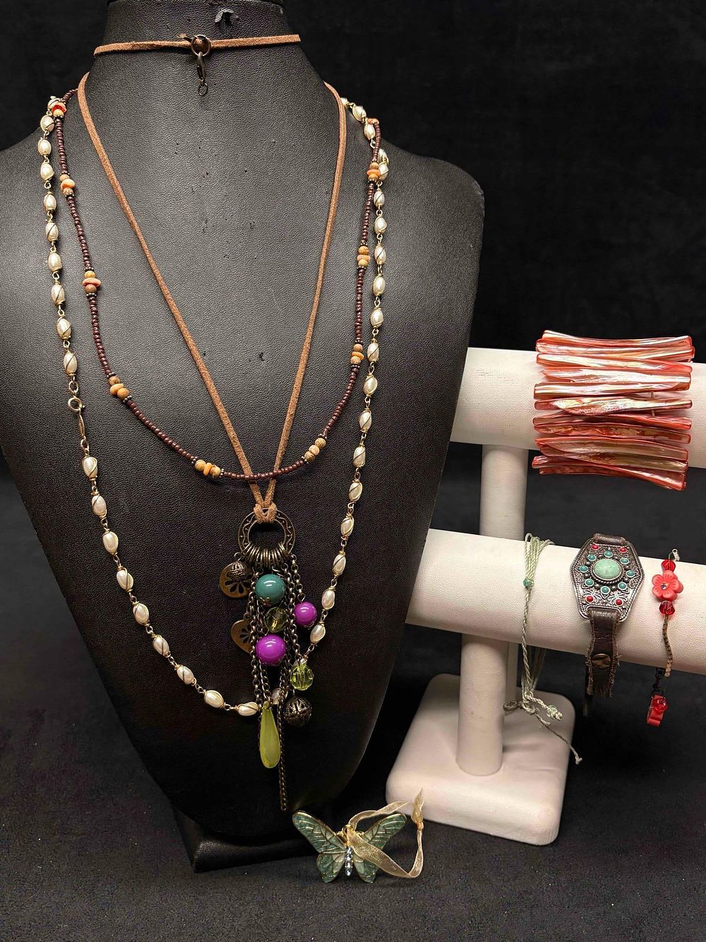 Lot 497: 8pc Nomads Treasure Mixed Costume Jewelry Lot