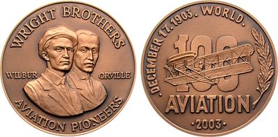 США. Медаль 2003 года. Серия "Пионеры авиации". Братья Райт. Томпак. 127,03г. Диаметр 60 мм. 