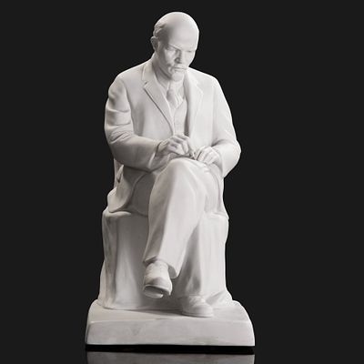 Скульптура "Ленин в кресле", скульптор Лиловая Т.Л., бисквит, Ленинградский фарфоровый завод 