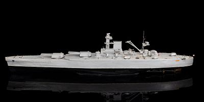 Модель французского линкора "Richelieu" в масштабе 1:234, дерево, металл, латунь, крашение 