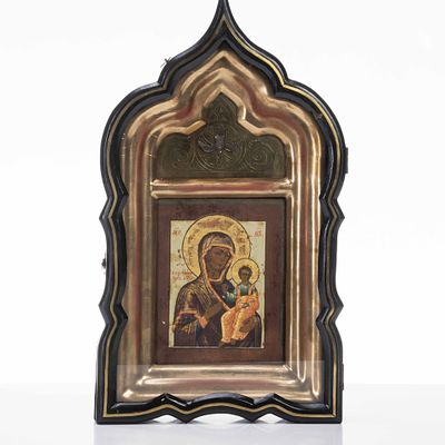 Икона "Богоматерь Смоленская" в киоте и подарочном кофре с документами, дерево, темпера 