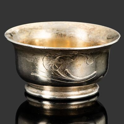 Солонка, мастерская Василия Рукавишникова, серебро 84 пробы, резьба, Российская империя 