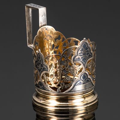 Подстаканник с растительным декором и прорезным бортом, серебро 875 пробы, чернь, золочение 