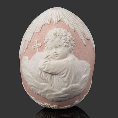 Яйцо пасхальное "Херувимы", автор модели Август Шпис, бисквит, рельеф, тонировка, Российская 