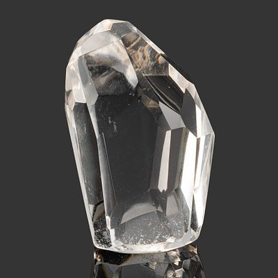 Печать личная из горного хрусталя с инициалами "М.Ф.Б" (?), выполненными готическим шрифтом 