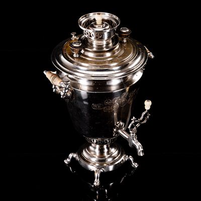 Самовар формы "рюмка", фабрика Г.И. Тулякова в Туле, металл, никелировка, дерево, Российская 