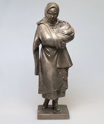 Матвей Манизер. Катерина, силумин, 1940-50е, В. 27 см, фрагмент памятника Шевченко в Харькове 