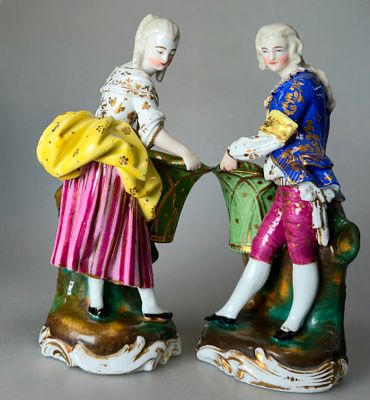 [1830е] Садовники. Гарднер[?] 1830-е, фарфор, В 20 см, потертости, реставрация рукоятки корзины 