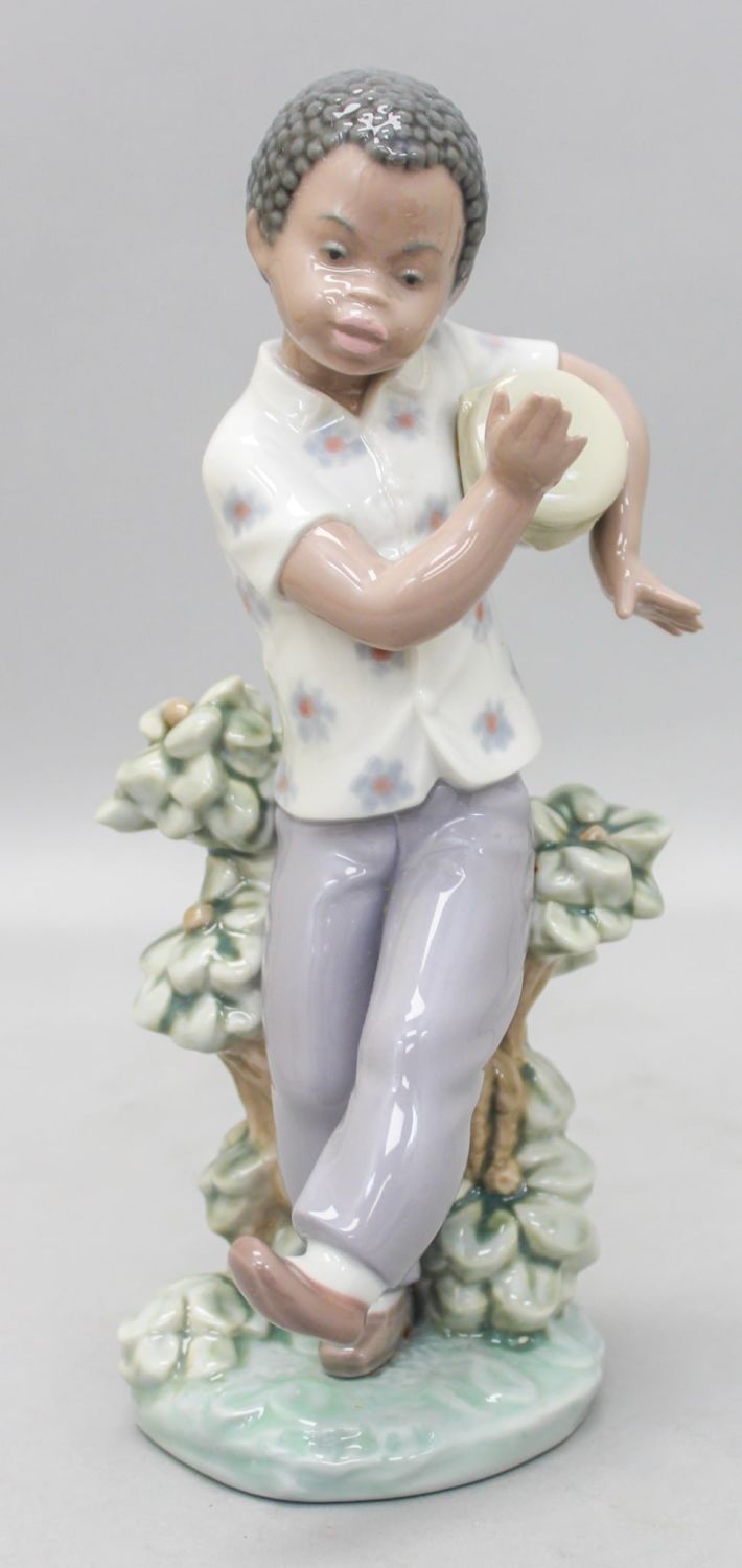 Lot 8068 Lladro “Bongo Beat” 5157 Black Legacy Figurine Ray's
