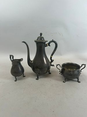 Sterling Silver Dining Set. approx. 750 grams. 8.5"h x 3.5"l x 6.5"w (largest) Condition: Fair