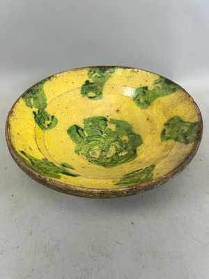 Chinese Glazed Ceramic Bowl. Glazed Ceramic Bowl. 3"h x 9.5"w x 9.5"l Condition: Fair vintage