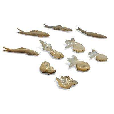 Grouping Of 10 Finely Carved Mother Of Pearl Fish And A Turtle, Likely Oriental. Measures 