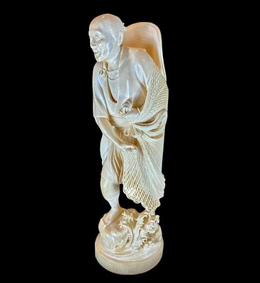 Meiji Period 19th Century Kyoto School Masterpiece Carved Figure. Meiji period 19th century