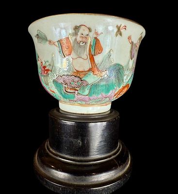 Antique Chinese Porcelain Famille Rose Cup Depicting Immortals. Measure 4" across and 2.75"